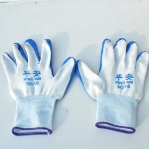 Nylon Safety Hand Gloves Anti Cut Cut Resistant Industrial Finger Protection Nitrile Coated Safety Gloves